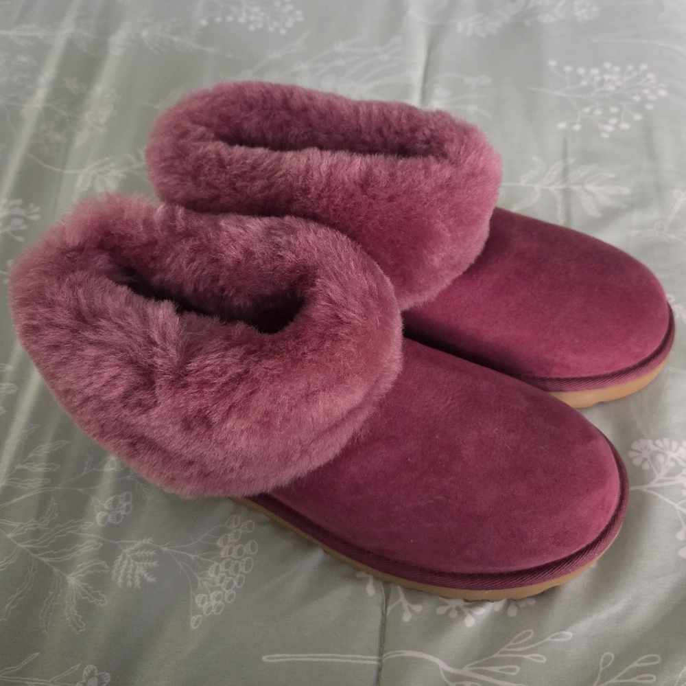 UGG MINI FLUFF BOUGAINVILLEA